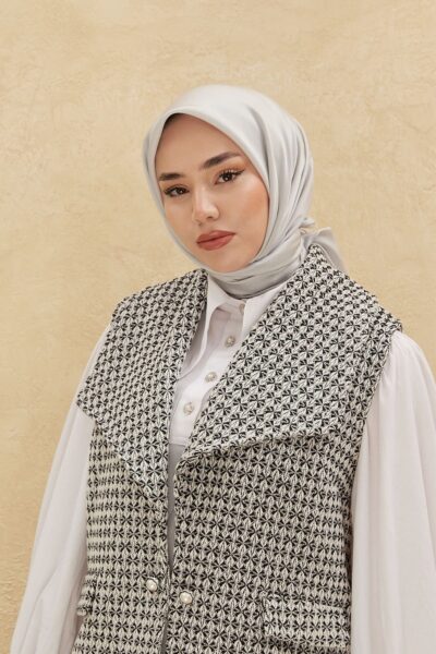Silk Home Düz Shiny Eşarp 75006-12 modeli, polyester twill dokuma, parlak gri renkli, 93x93 cm
