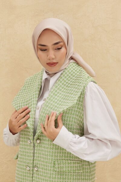 Silk Home Düz Shiny Kum Beji Abiye Eşarp, pırıltılı dokusuyla zarafet katıyor